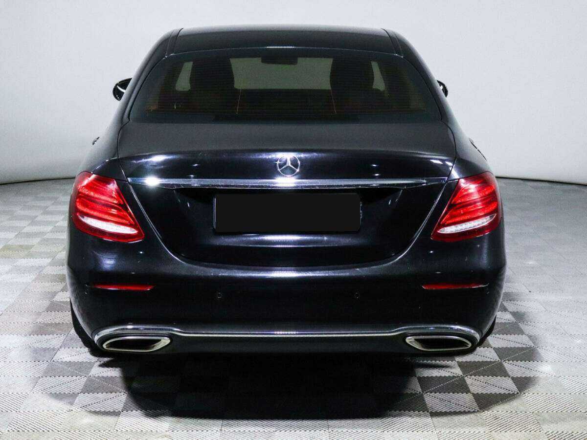 Mercedes-Benz E-Класс с пробегом — 2016 год. Фото: #4