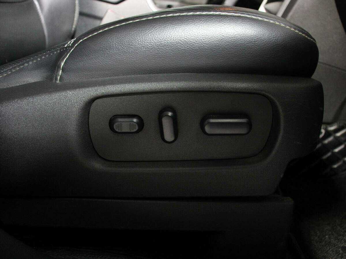 Ford Explorer с пробегом — 2013 год. Фото: #12