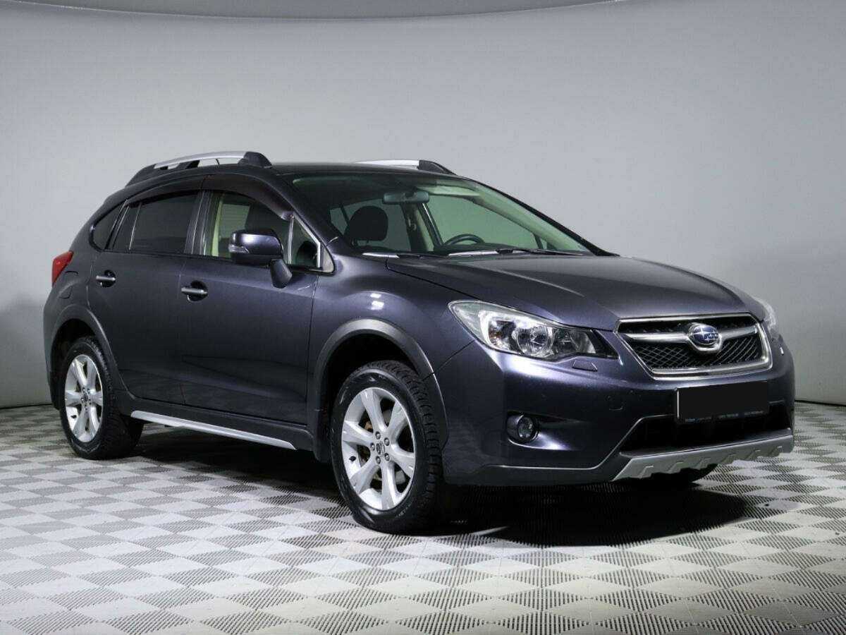 Subaru XV с пробегом — 2012 год. Фото: #2