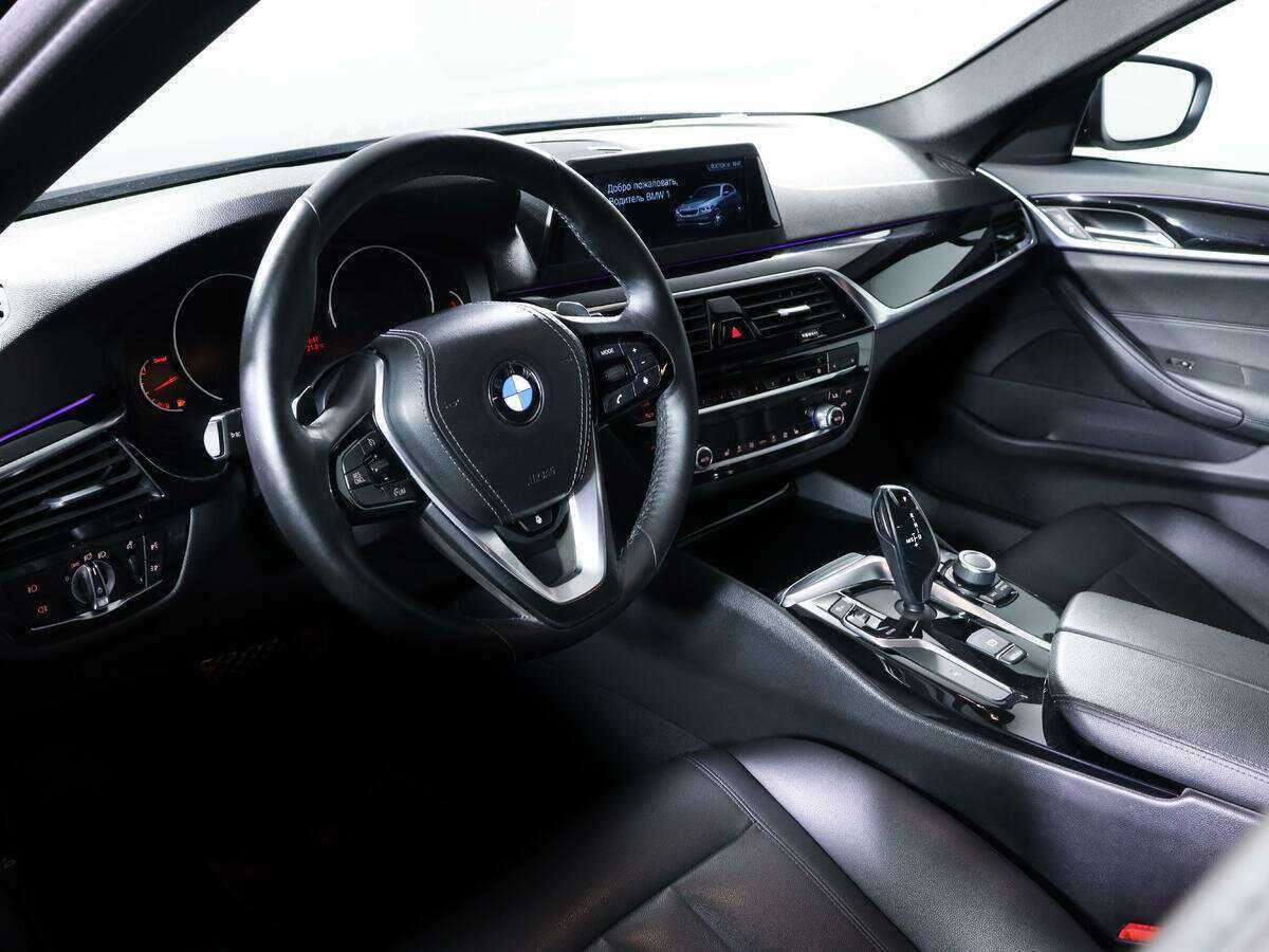 BMW 5 серии с пробегом — 2018 год. Фото: #10