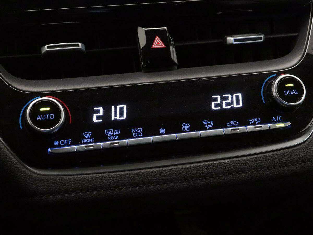 Toyota Corolla с пробегом — 2019 год. Фото: #16