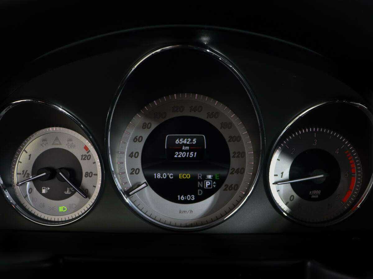 Mercedes-Benz GLK-Класс с пробегом — 2012 год. Фото: #10