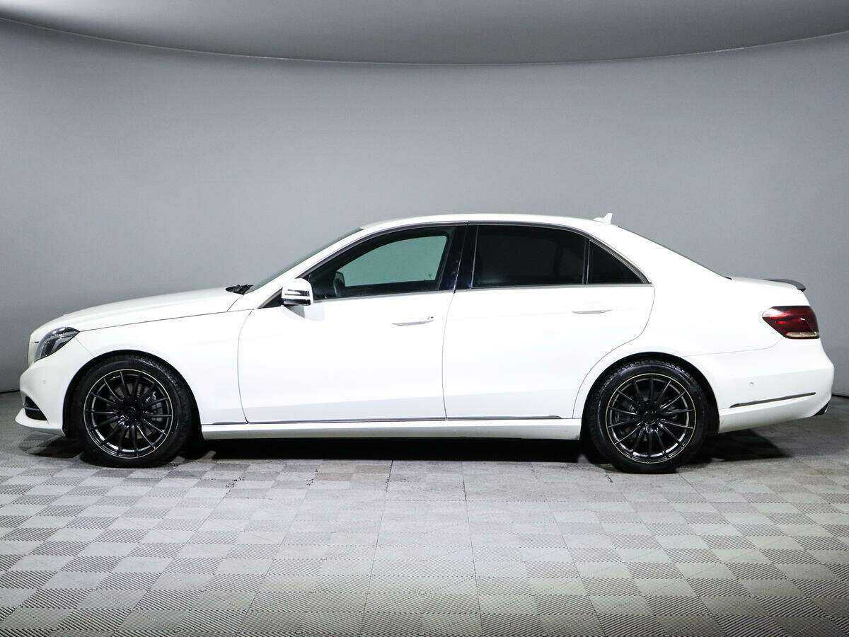 Mercedes-Benz E-Класс с пробегом — 2015 год. Фото: #7