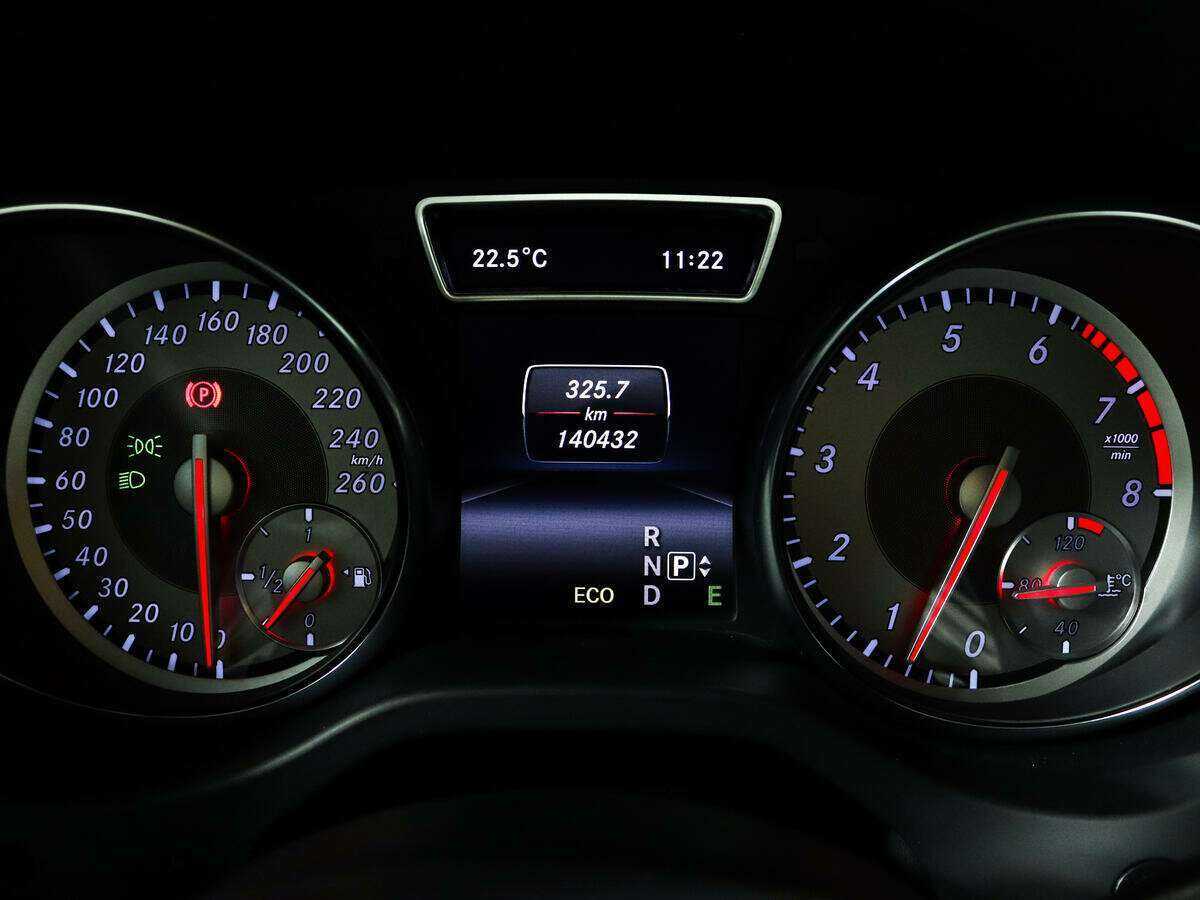 Mercedes-Benz CLA с пробегом — 2014 год. Фото: #10