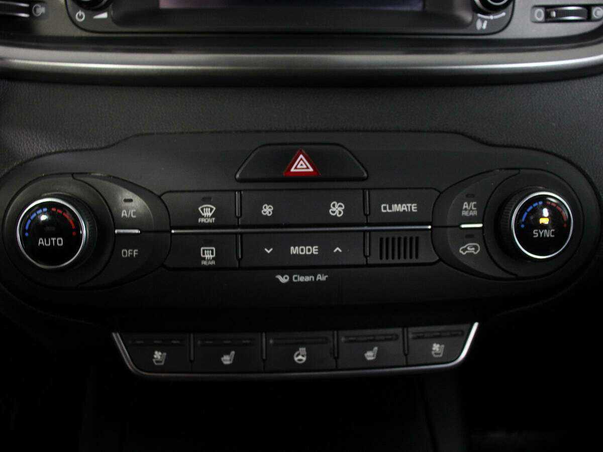 Kia Sorento с пробегом — 2017 год. Фото: #26