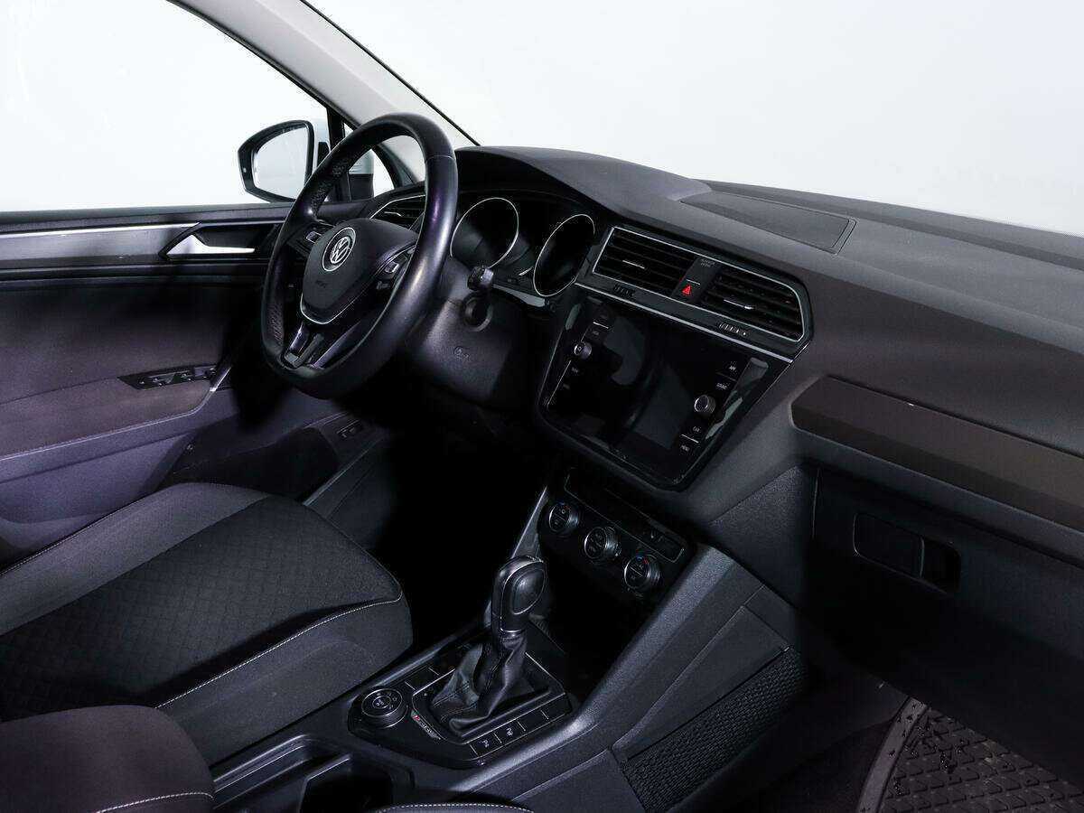 Volkswagen Tiguan с пробегом — 2018 год. Фото: #7