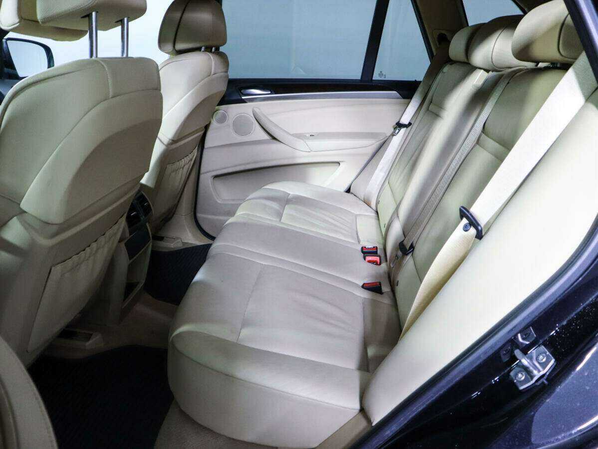 BMW X5 с пробегом — 2013 год. Фото: #9