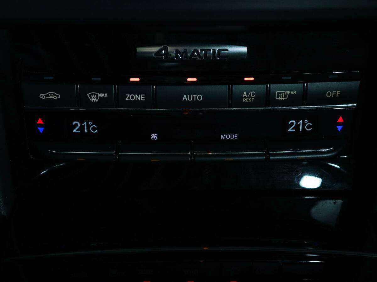 Mercedes-Benz E-Класс с пробегом — 2012 год. Фото: #17