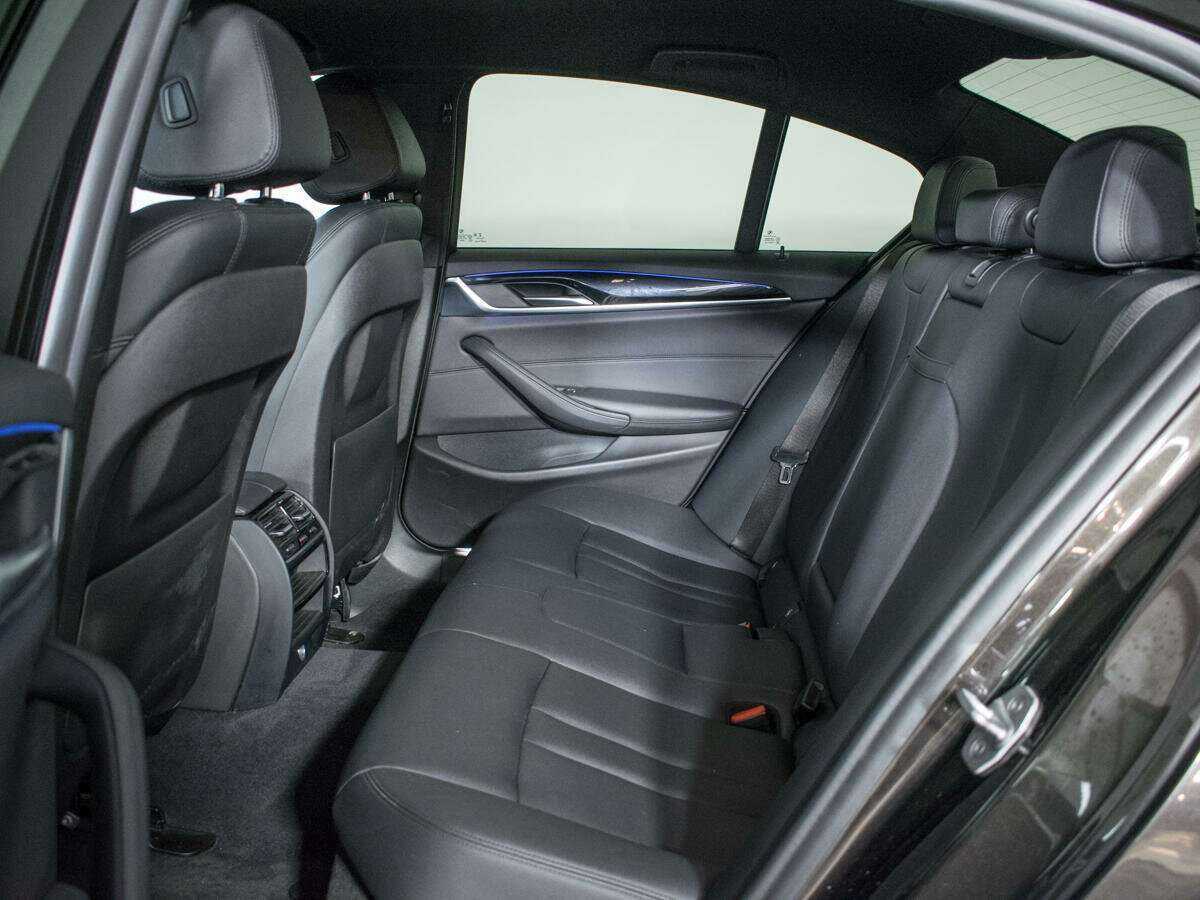 BMW 5 серии с пробегом — 2018 год. Фото: #7