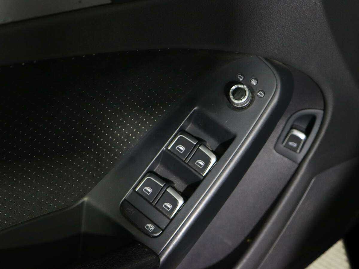 Audi A4 с пробегом — 2012 год. Фото: #14