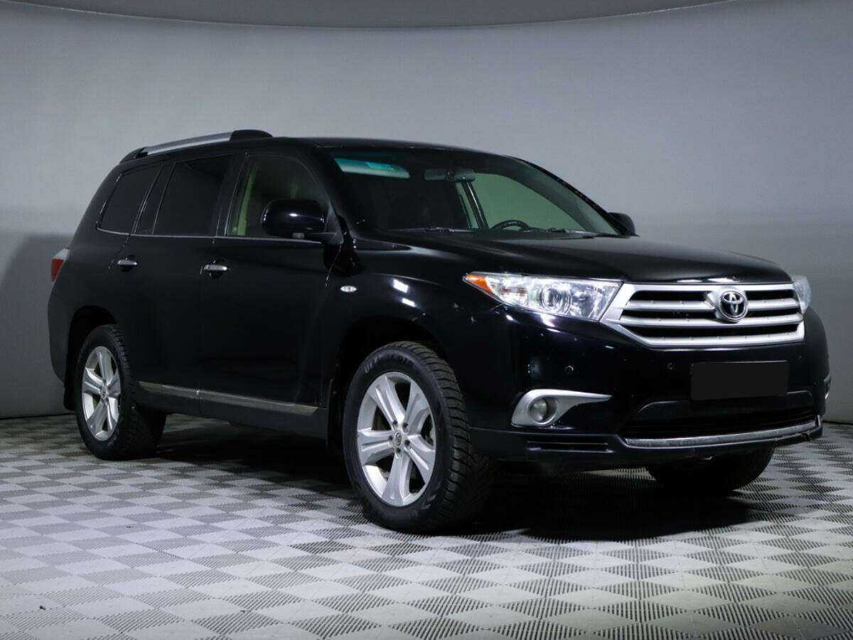 Toyota Highlander с пробегом — 2012 год. Фото: #2