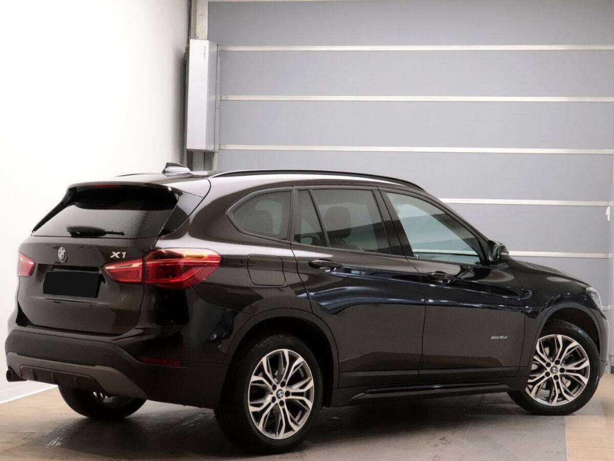 BMW X1 с пробегом — 2017 год. Фото: #3