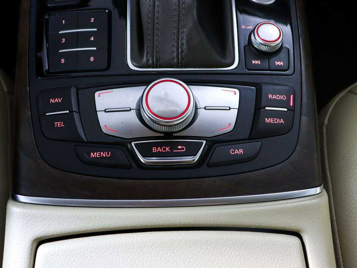 Audi A6 с пробегом — 2014 год. Фото: #12