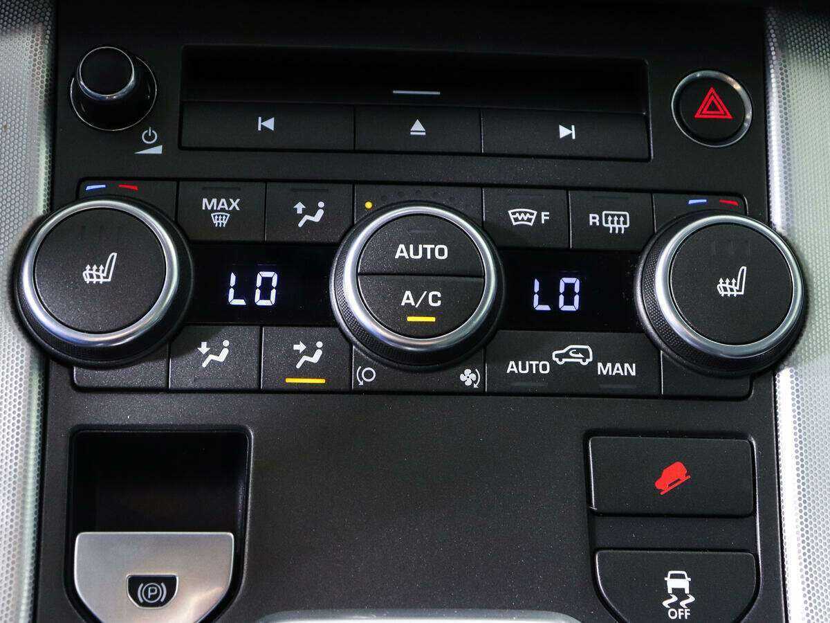 Land Rover Range Rover Evoque с пробегом — 2015 год. Фото: #15