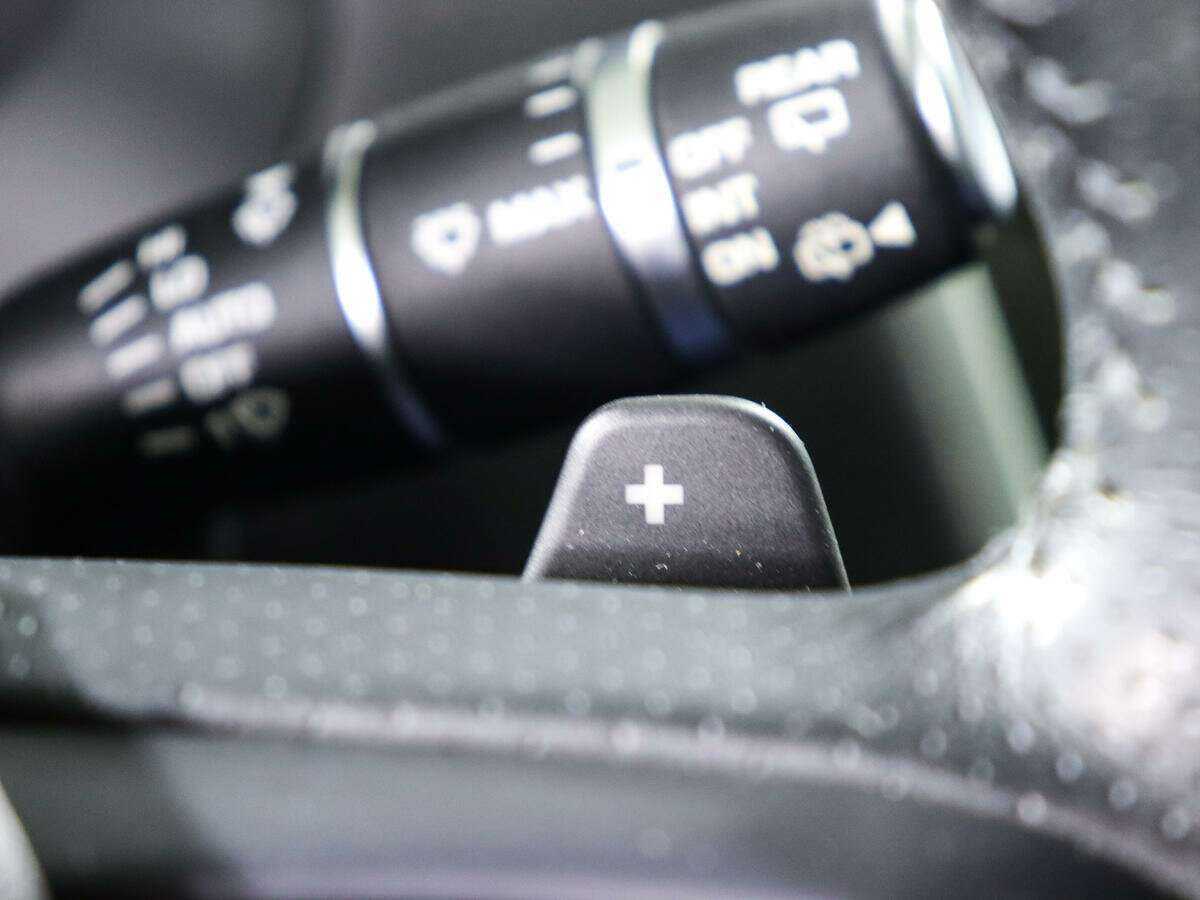 Land Rover Range Rover Evoque с пробегом — 2015 год. Фото: #16