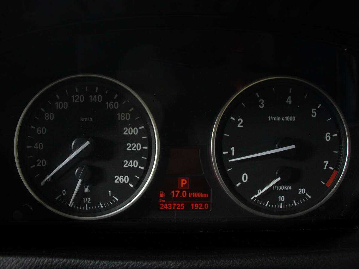 BMW X5 с пробегом — 2013 год. Фото: #9