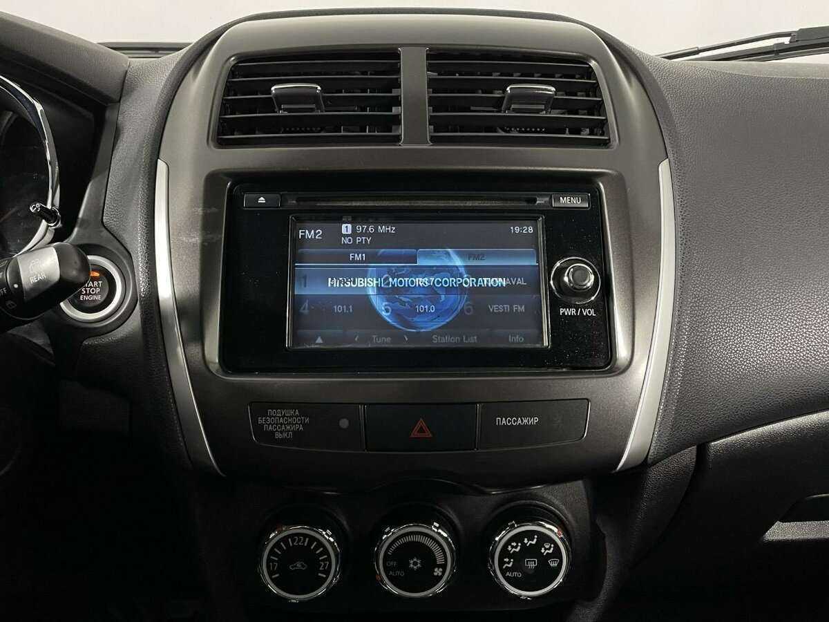 Mitsubishi ASX с пробегом — 2012 год. Фото: #11