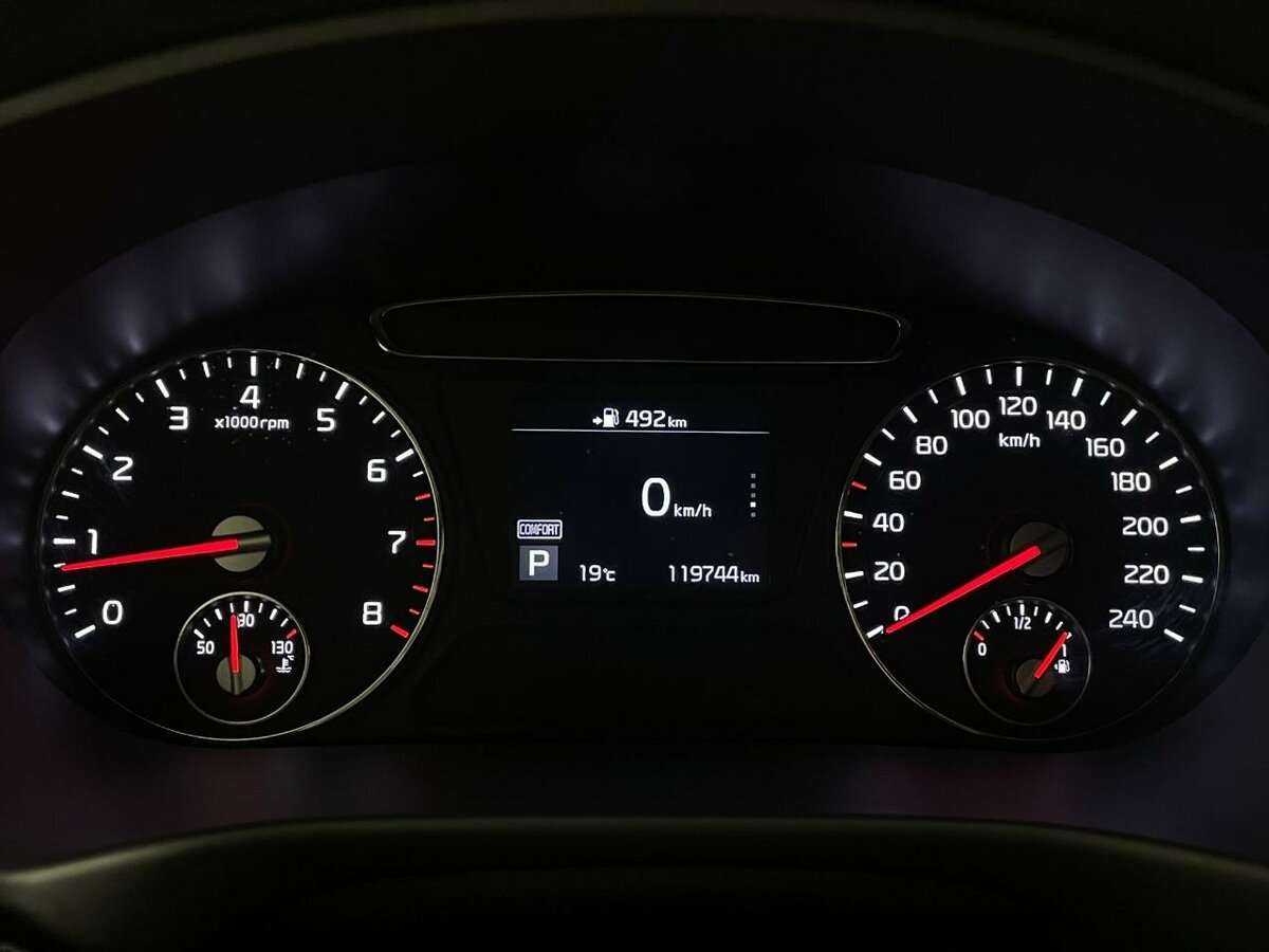 Kia Sorento с пробегом — 2019 год. Фото: #10