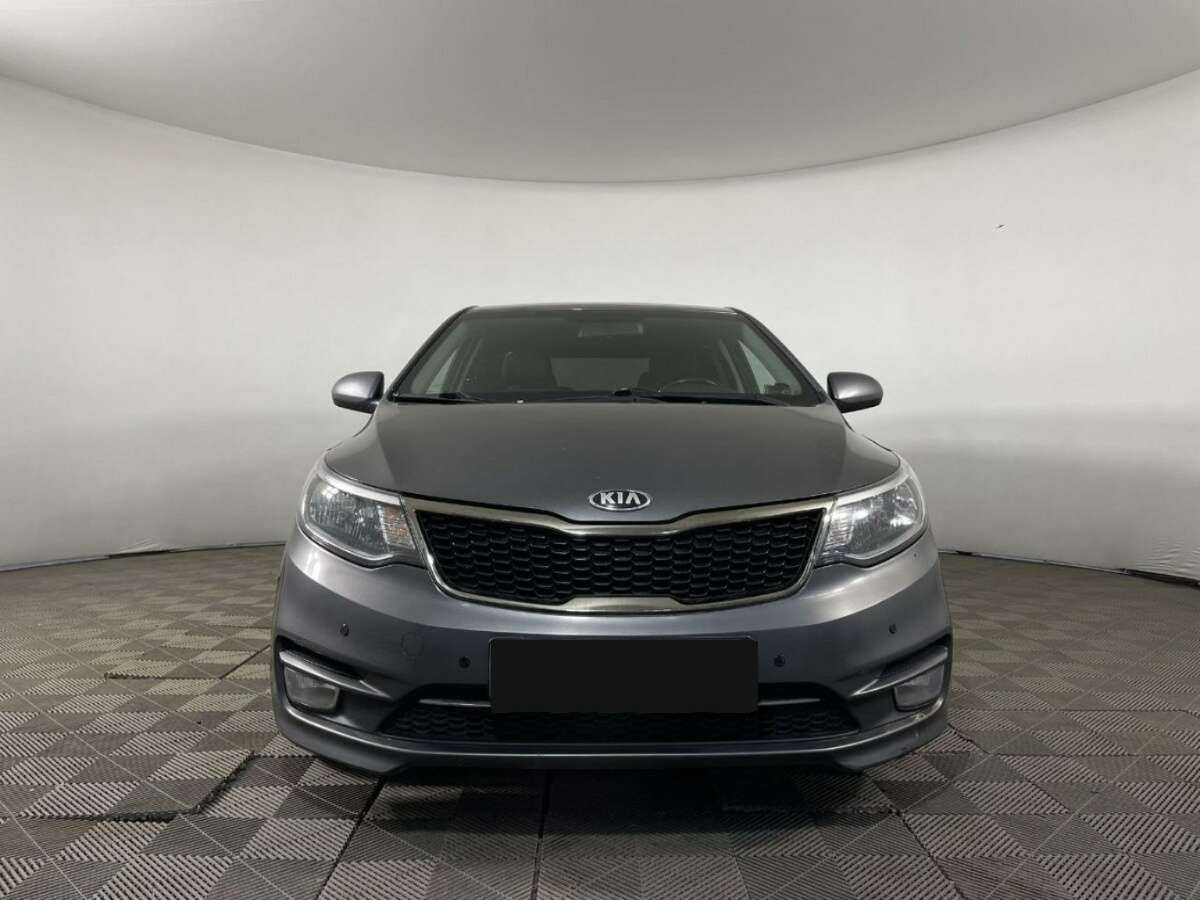 Kia Rio с пробегом — 2016 год. Фото: #1