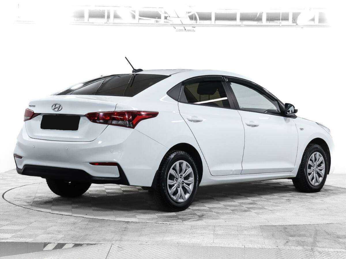 Hyundai Solaris с пробегом — 2017 год. Фото: #4