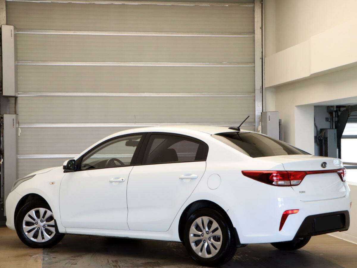 Kia Rio с пробегом — 2018 год. Фото: #5