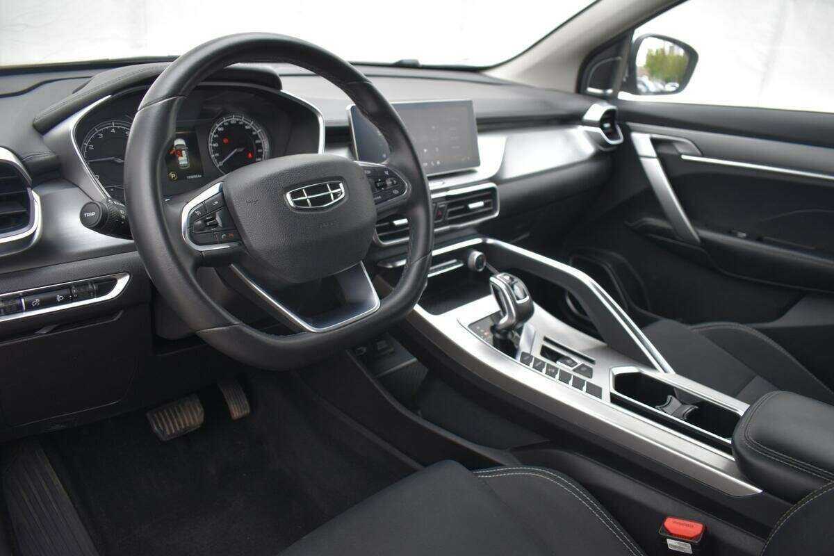 Geely Coolray с пробегом — 2021 год. Фото: #12