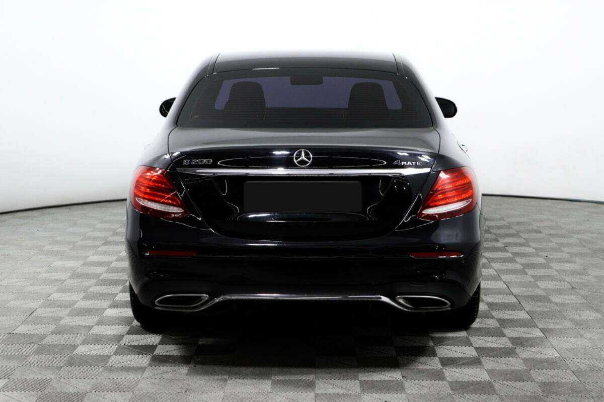 Mercedes-Benz E-Класс с пробегом — 2017 год. Фото: #5