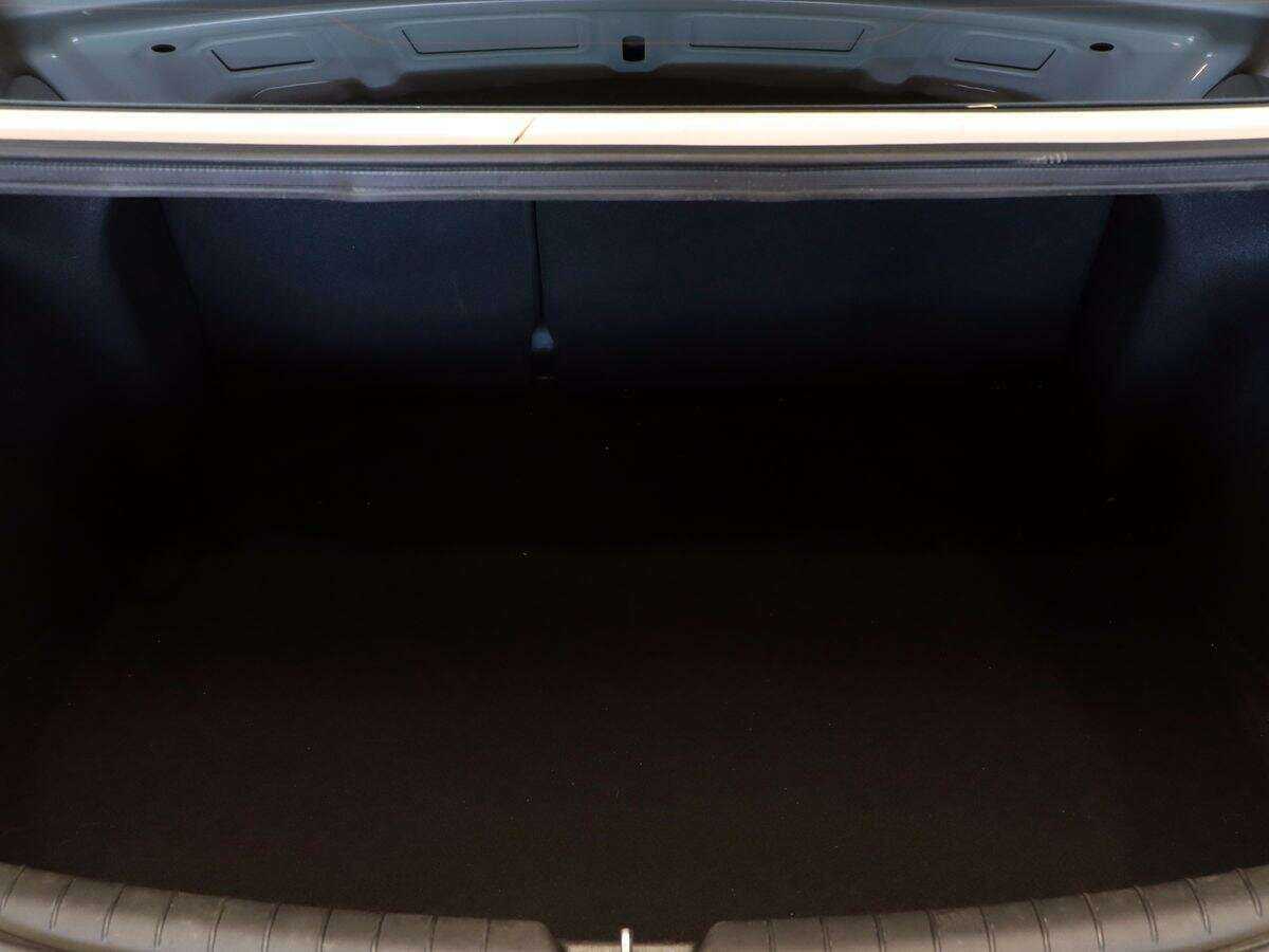 Hyundai Solaris с пробегом — 2020 год. Фото: #9