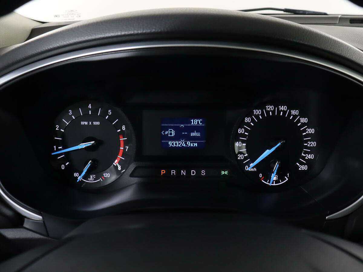 Ford Mondeo с пробегом — 2017 год. Фото: #9