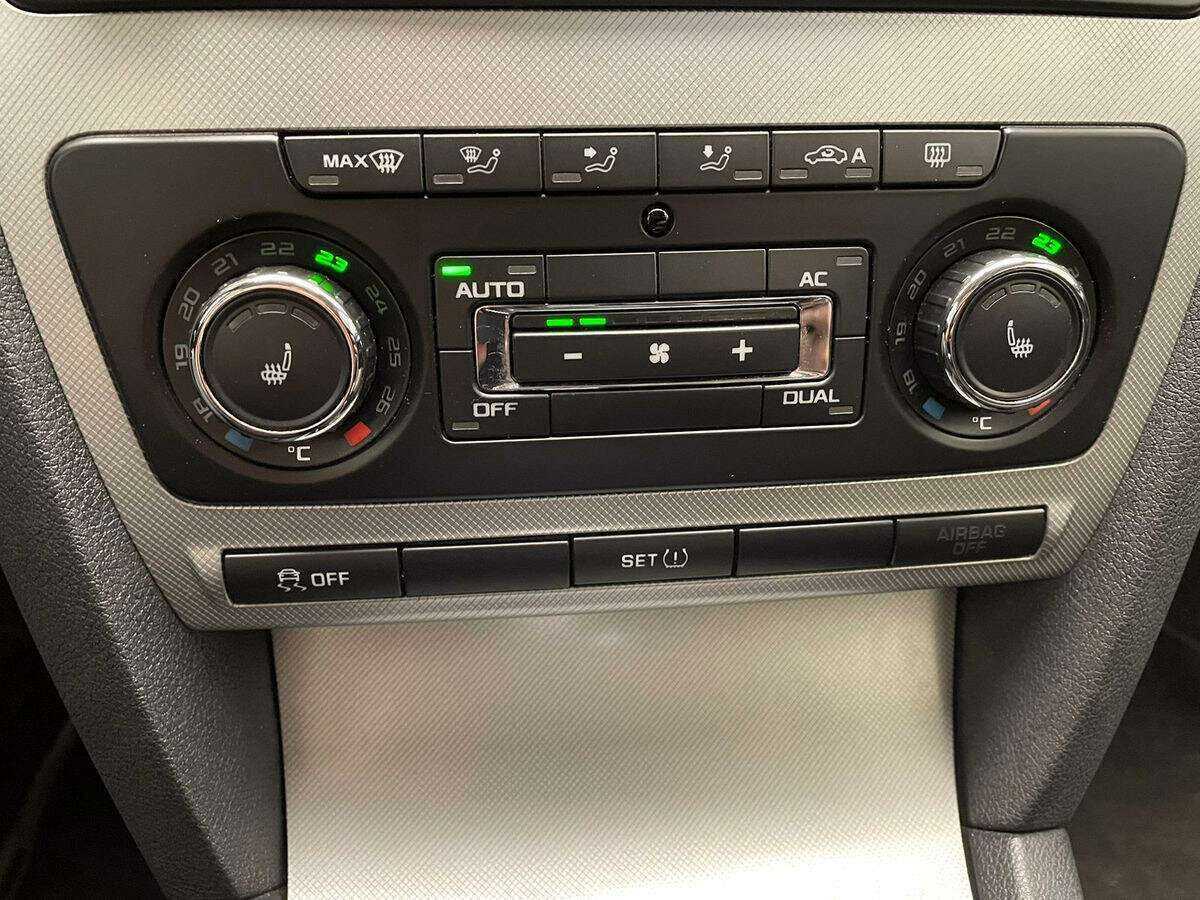 Skoda Octavia с пробегом — 2012 год. Фото: #16