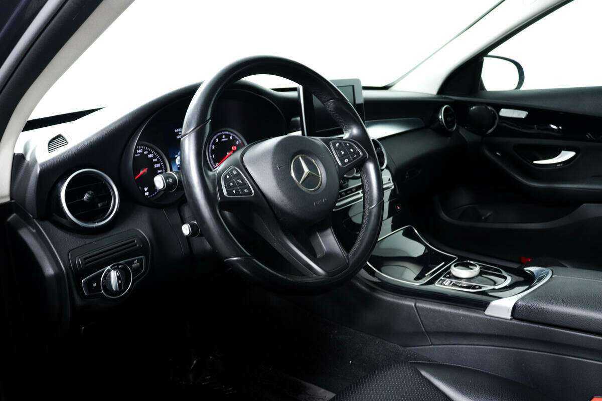 Mercedes-Benz C-Класс с пробегом — 2015 год. Фото: #12