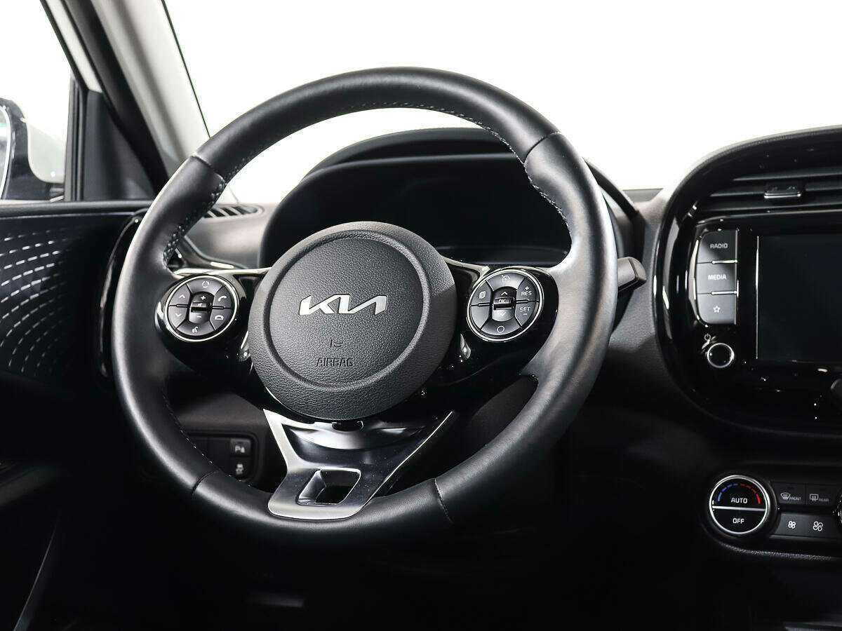 Kia Soul с пробегом — 2022 год. Фото: #13