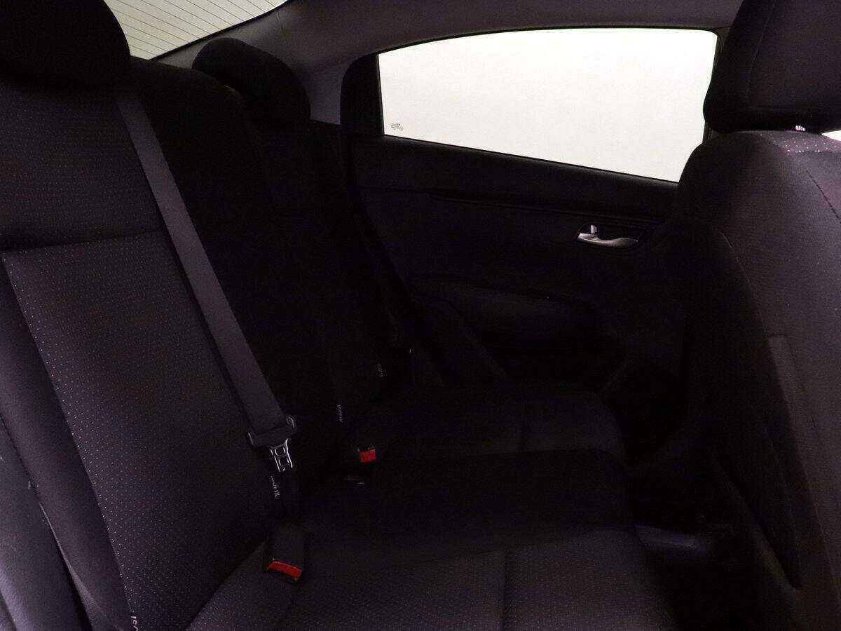 Kia Rio с пробегом — 2020 год. Фото: #7