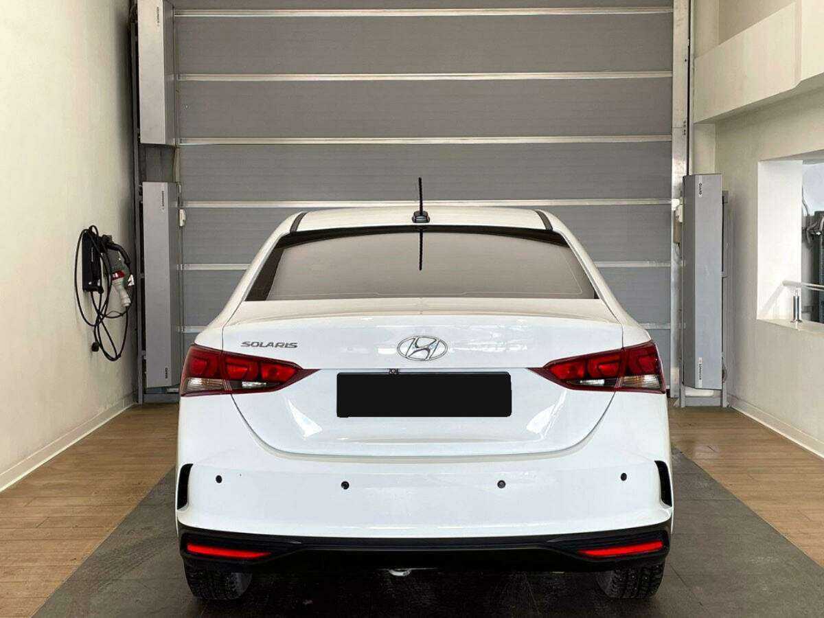 Hyundai Solaris с пробегом — 2020 год. Фото: #4