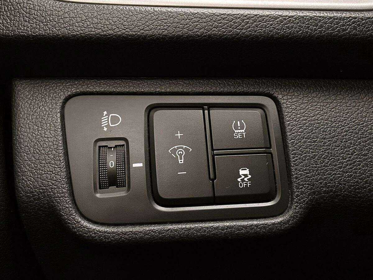 Hyundai Solaris с пробегом — 2020 год. Фото: #12