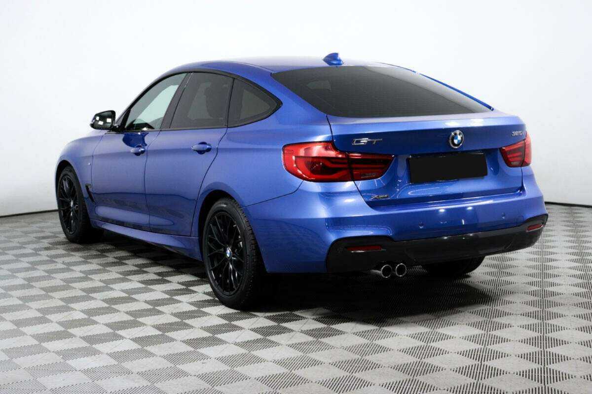 BMW 3 серии с пробегом — 2017 год. Фото: #6