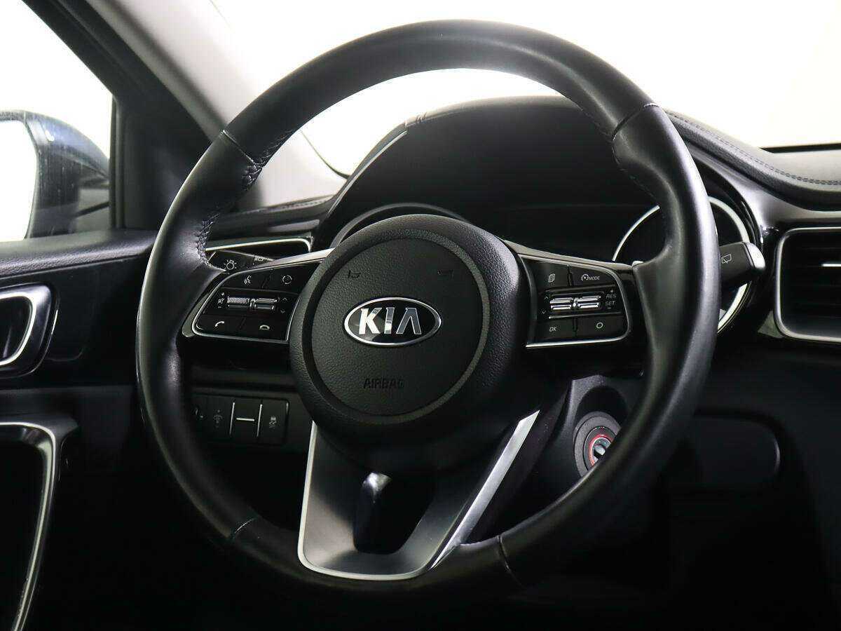 Kia Ceed с пробегом — 2018 год. Фото: #13