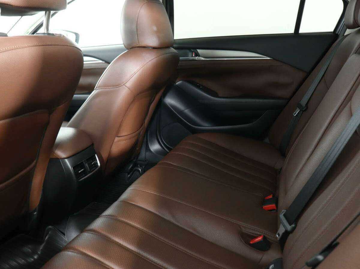 Mazda 6 с пробегом — 2020 год. Фото: #10