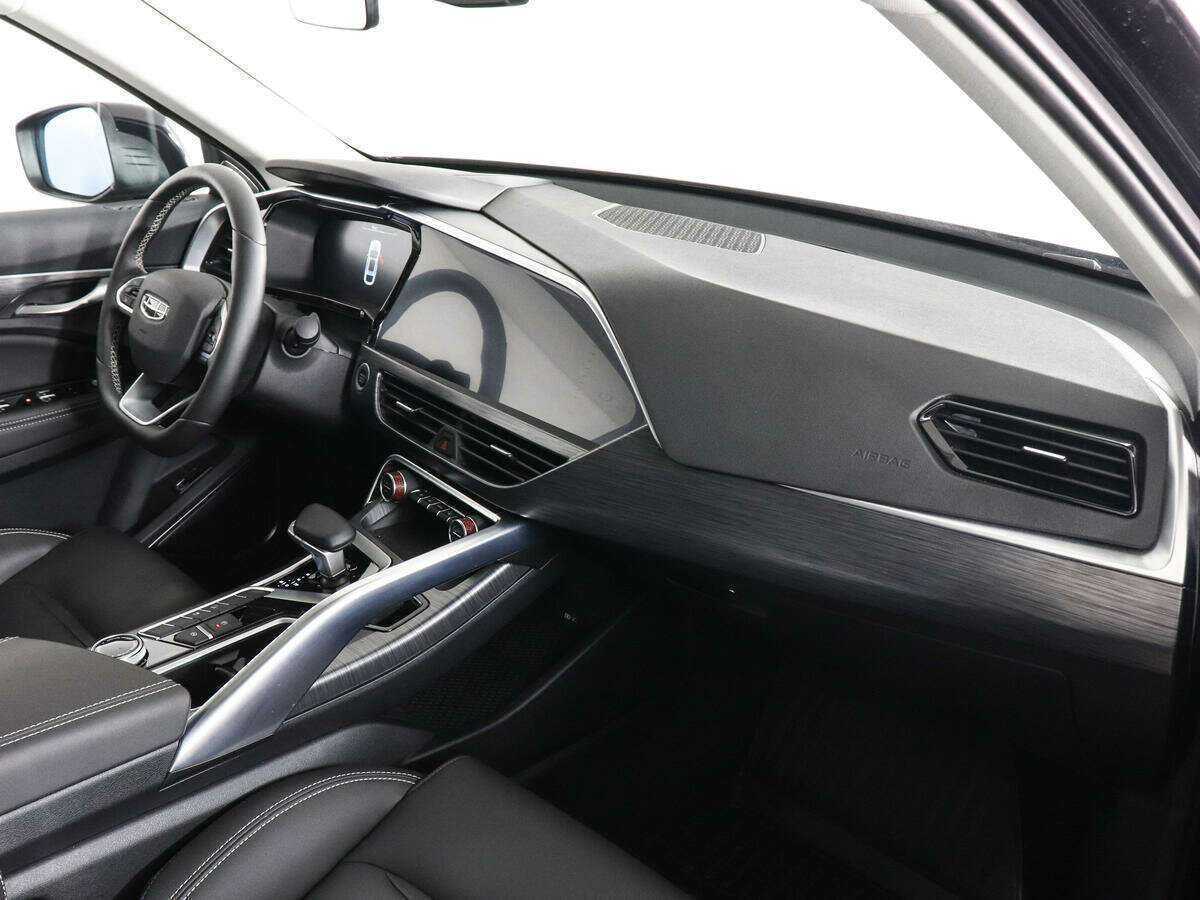 Geely Tugella с пробегом — 2023 год. Фото: #7