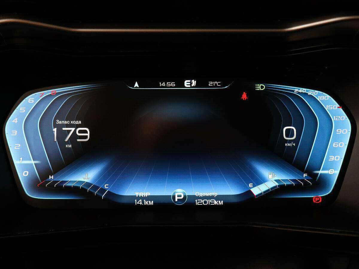 Geely Tugella с пробегом — 2023 год. Фото: #8