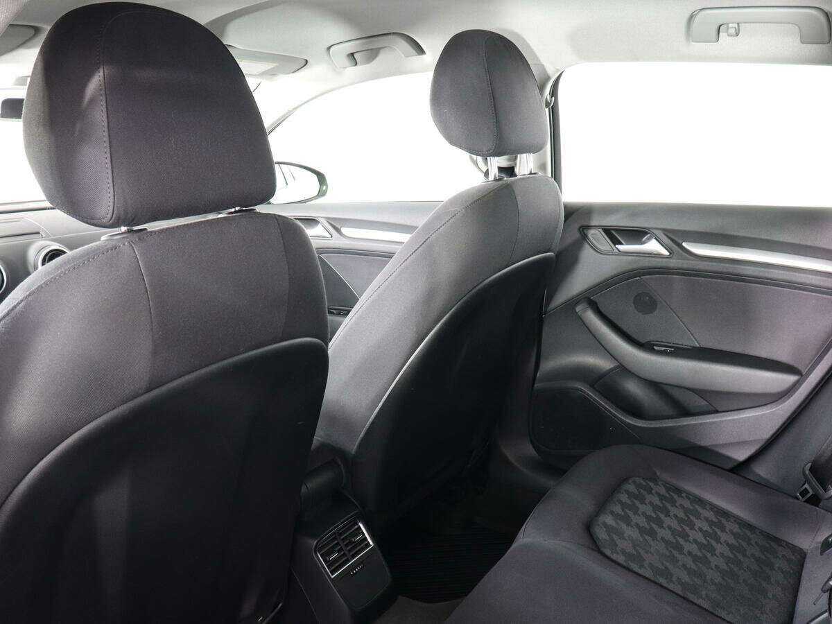 Audi A3 с пробегом — 2015 год. Фото: #10