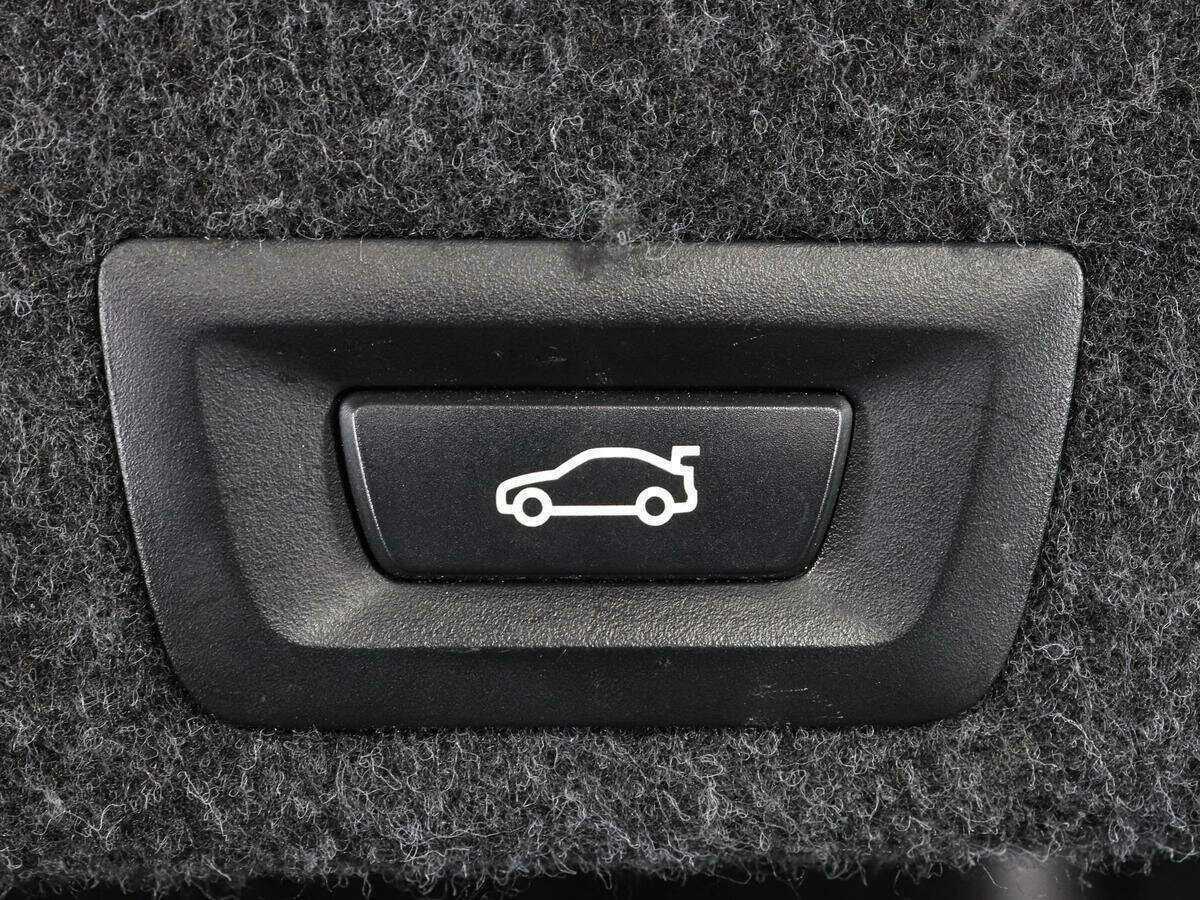 BMW 5 серии с пробегом — 2016 год. Фото: #14