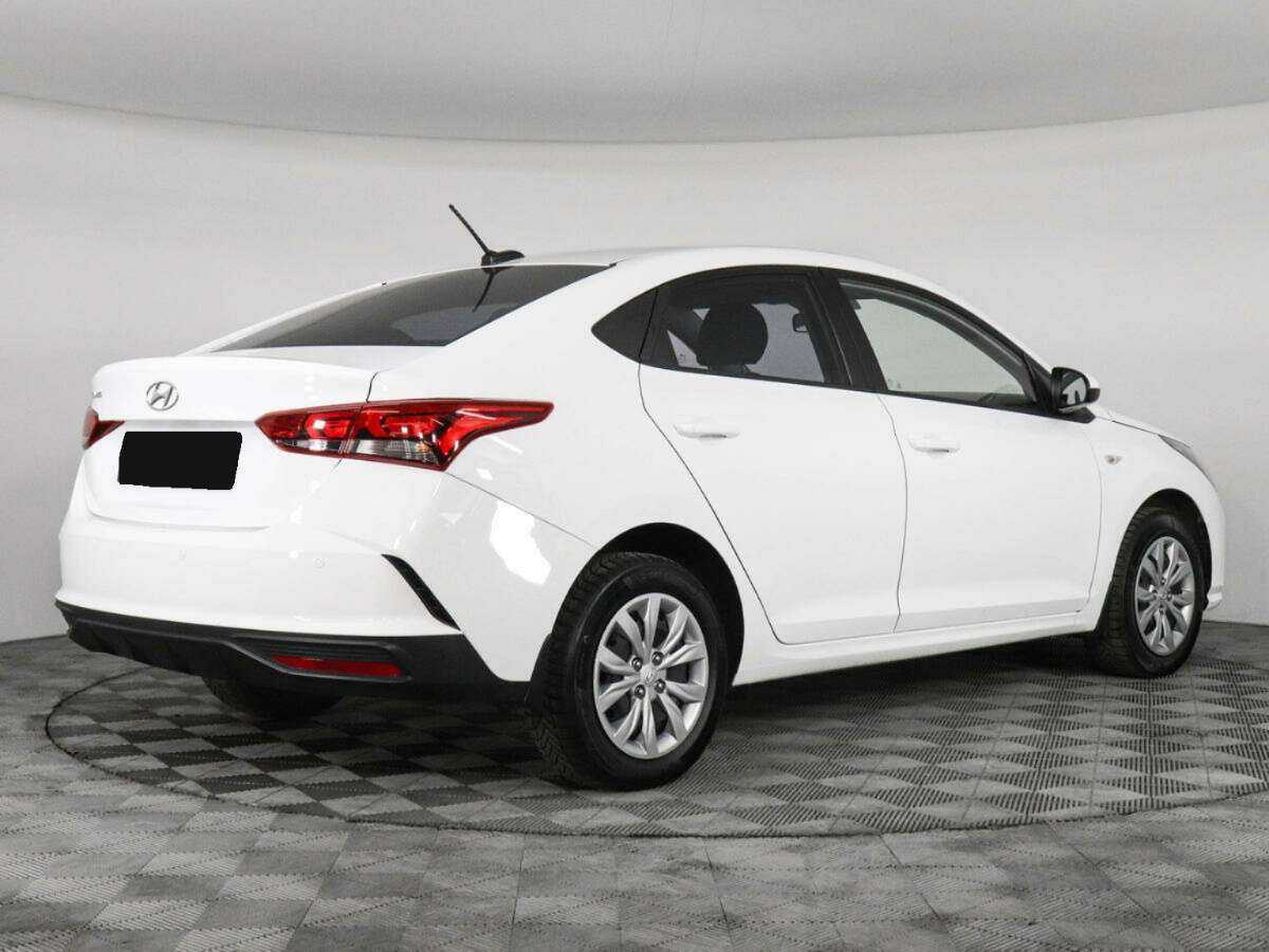 Hyundai Solaris с пробегом — 2021 год. Фото: #4