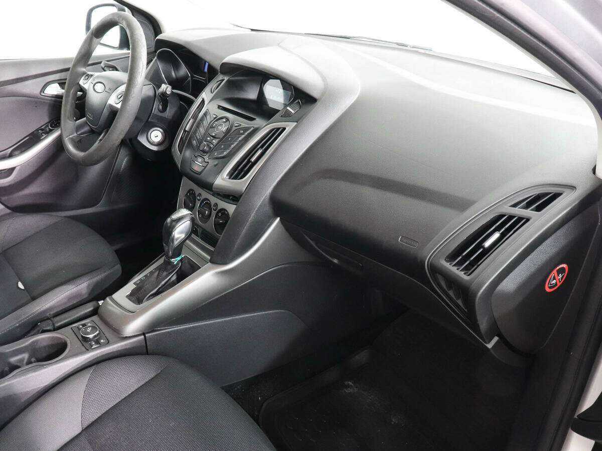 Ford Focus с пробегом — 2014 год. Фото: #5