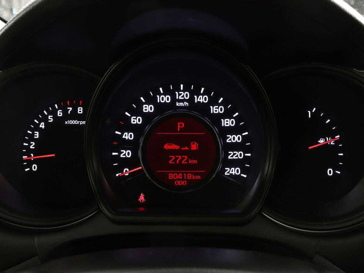 Kia Ceed с пробегом — 2016 год. Фото: #10