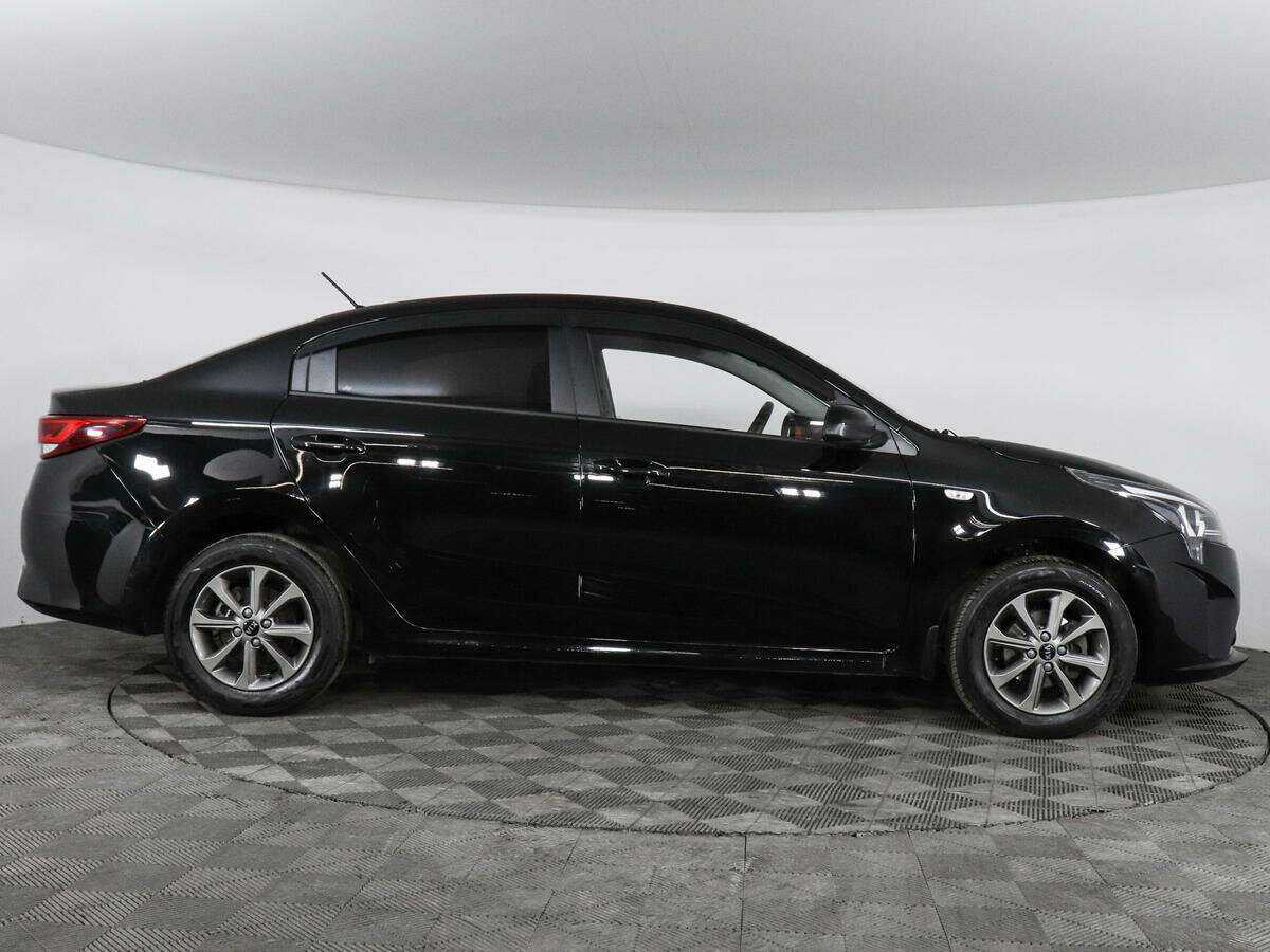 Kia Rio с пробегом — 2020 год. Фото: #3