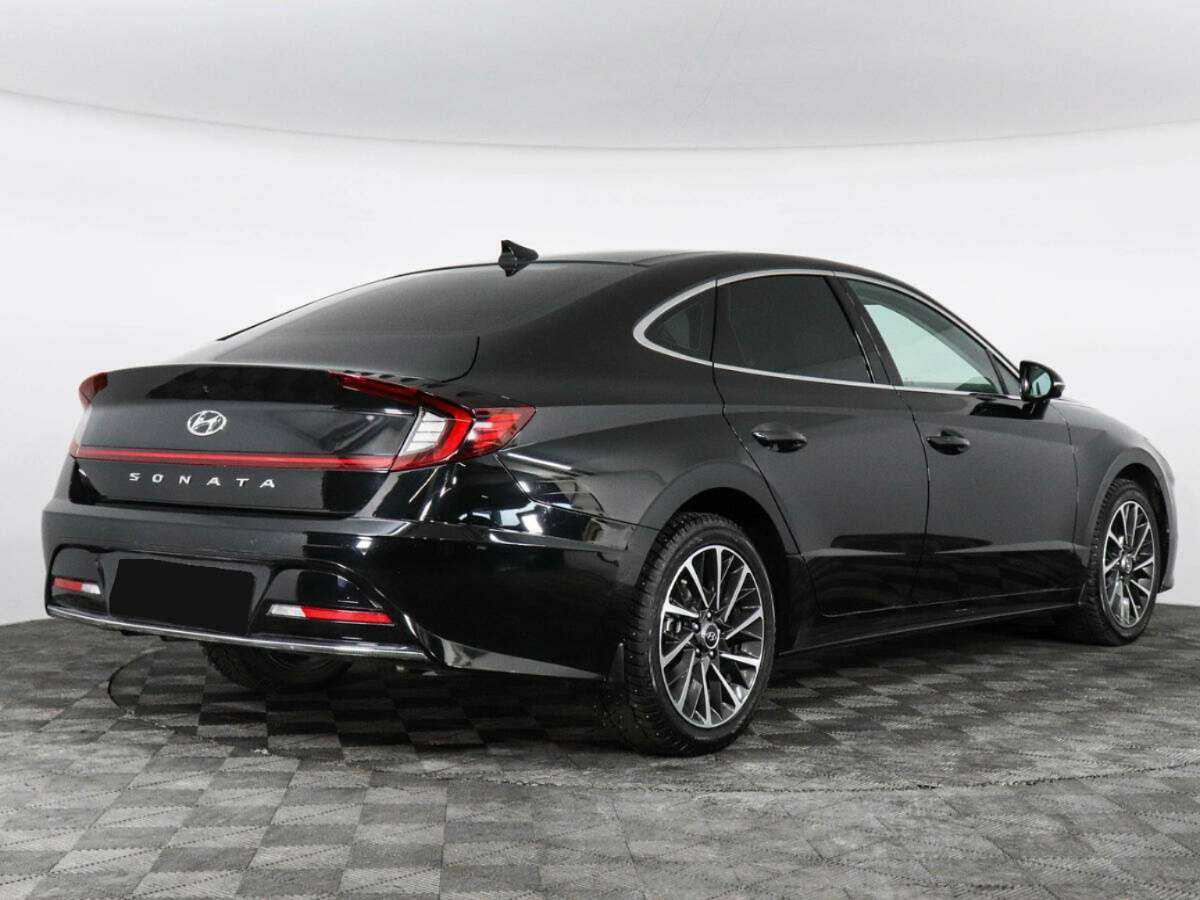 Hyundai Sonata с пробегом — 2022 год. Фото: #4