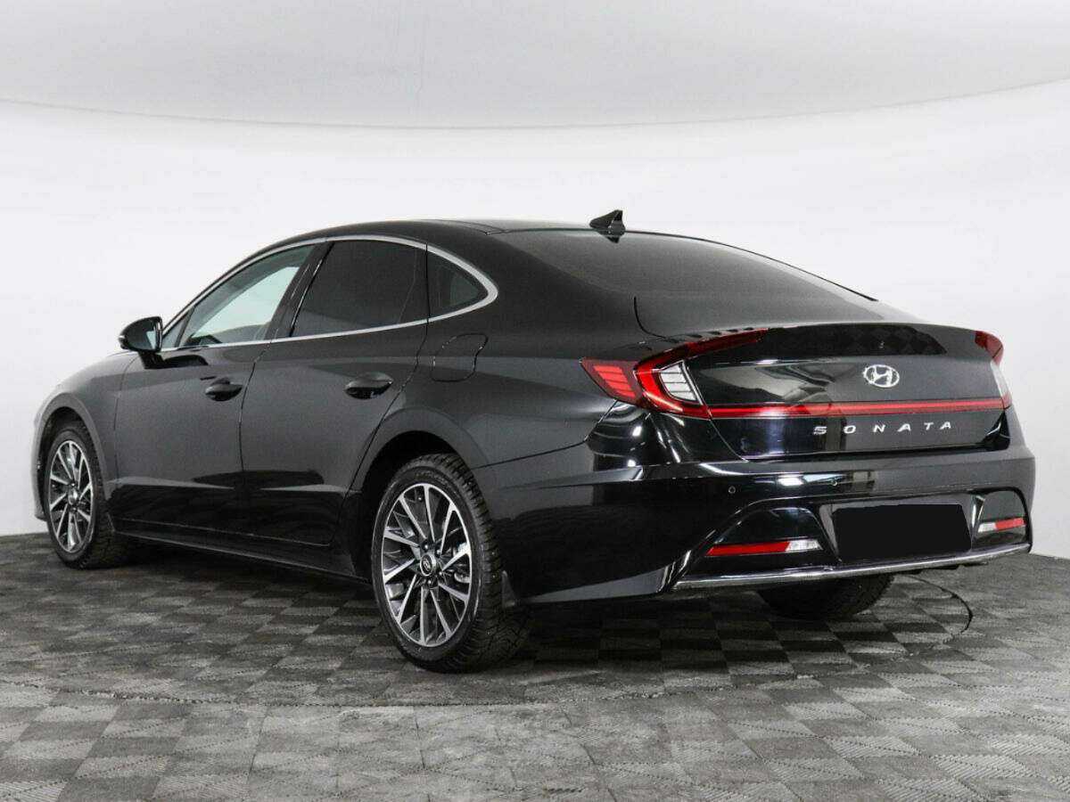 Hyundai Sonata с пробегом — 2022 год. Фото: #6