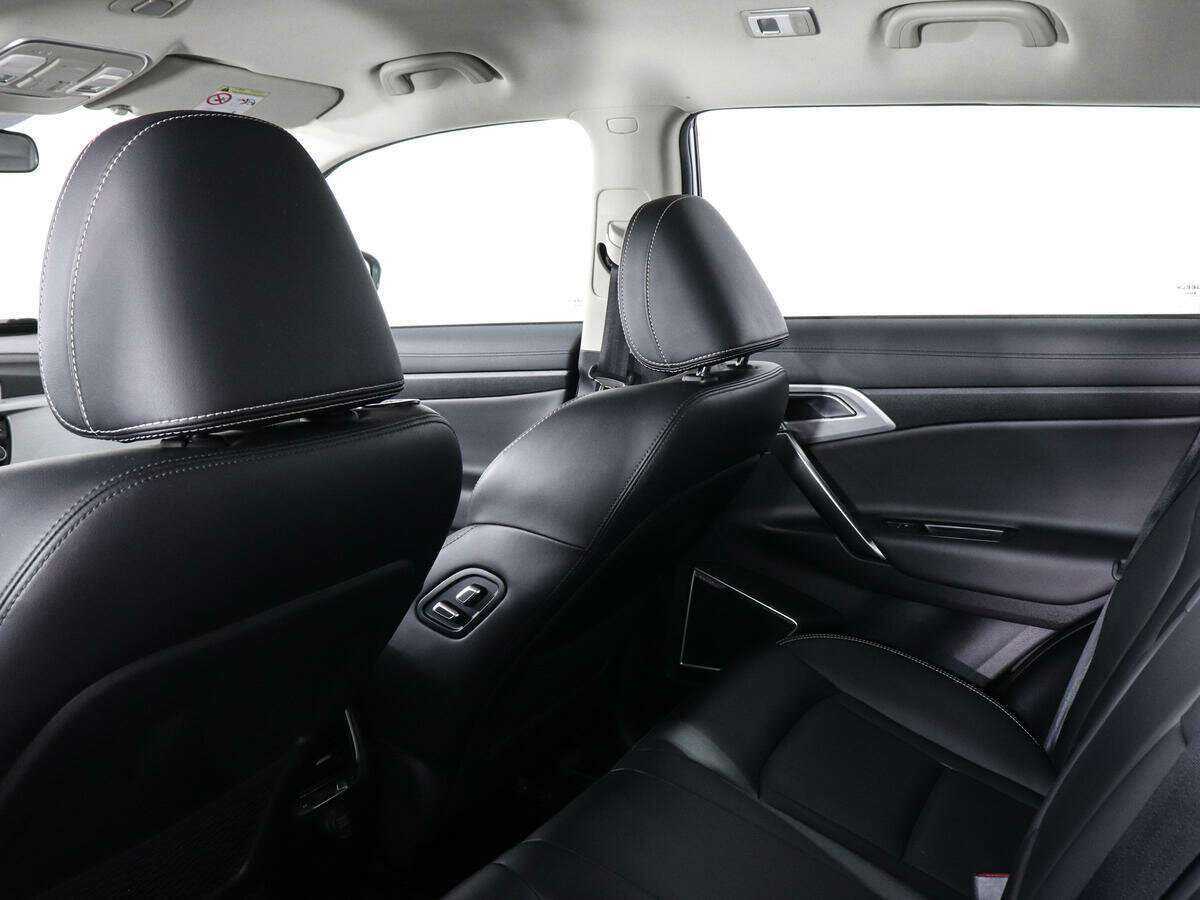 Geely Atlas с пробегом — 2018 год. Фото: #10