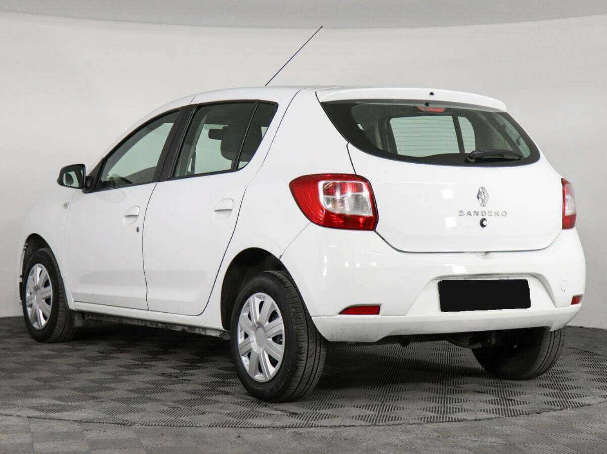 Renault Sandero с пробегом — 2020 год. Фото: #6